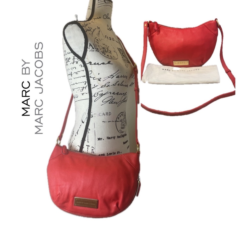Marc by Marc Jacobs Red Leather Crossbody Bag Gold Hardware Crescent Hobo